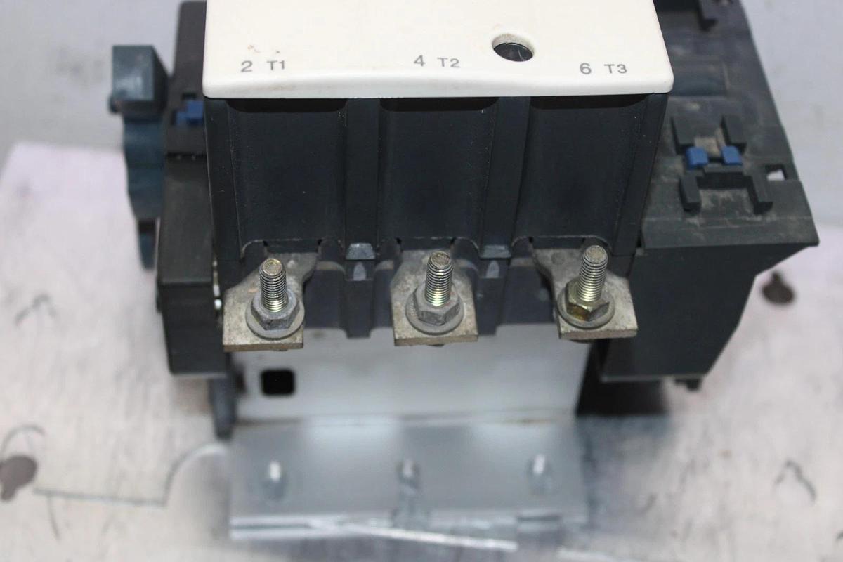 Used TELEMECANIQUE CONTACTOR LC1F115 600 VAC 175 AMP 3-POLE *WARRANTY*