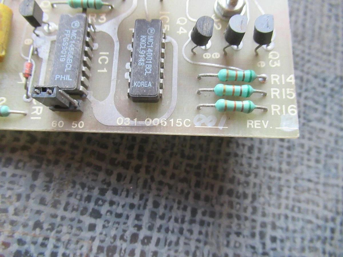 Used YORK CIRCUIT BOARD 031-00615C001 REV B **WARRANTY INCLUDED**