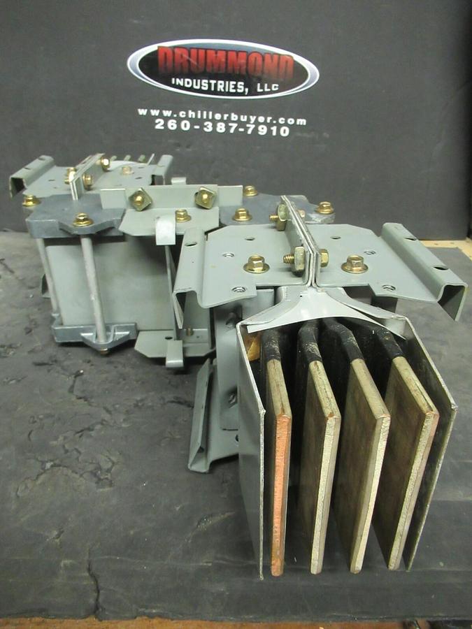 Used 1200 AMP SQUARE D CF2512G290ES1107B11 3 PH 4 W 600 V BUSWAY OFFSET COPPER I-LINE