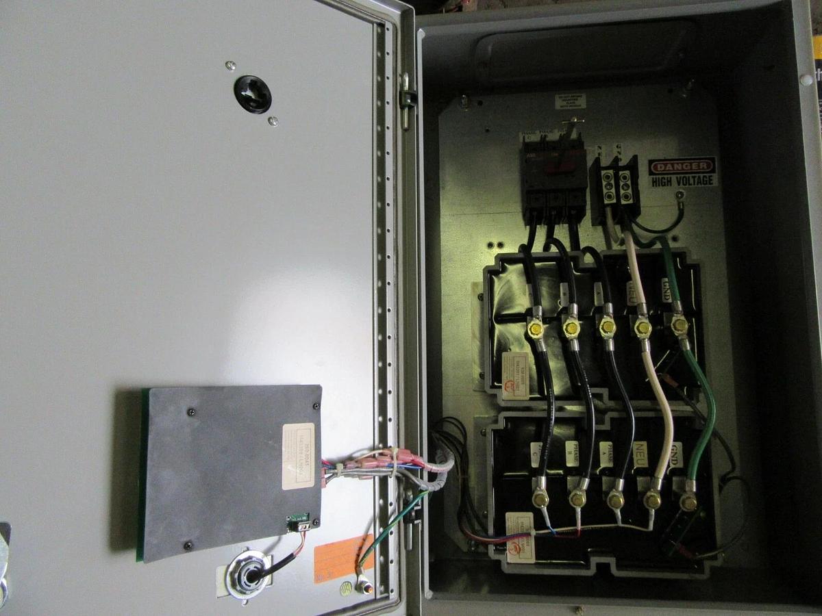 Used VANGUARD VGX INNOVATIVE TECH VGX300-3Y101D TRANSIENT VOLTAGE SURGE SUPRESSOR