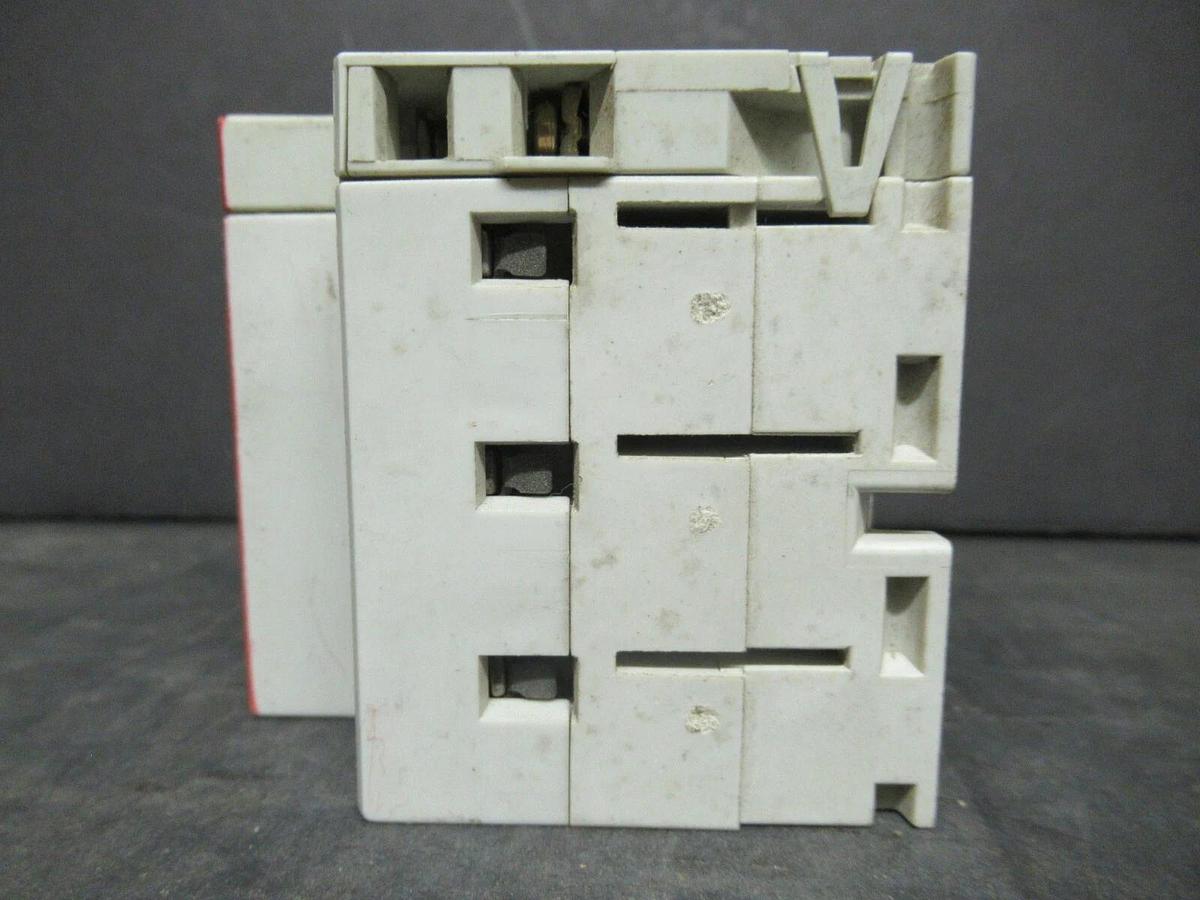Used ABB MANUAL MOTOR START MS325 0.25-0.40 AMP 480 VAC W/ AUXILIARY CONTACTS