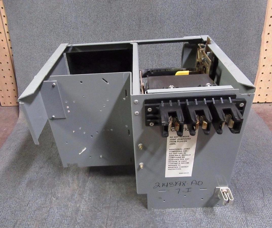 Used SQUARE D MODEL 5 MCC 12" FEEDER BUCKET W/ 7 AMP FHP3600712M FAL3600712M BREAKER