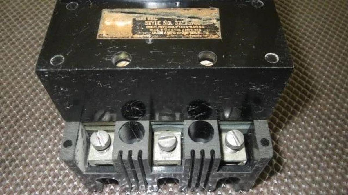 Used WESTINGHOUSE BREAKER 60 AMP 600 VAC 3 POLE STYLE 371B376G17 **WARRANTY**