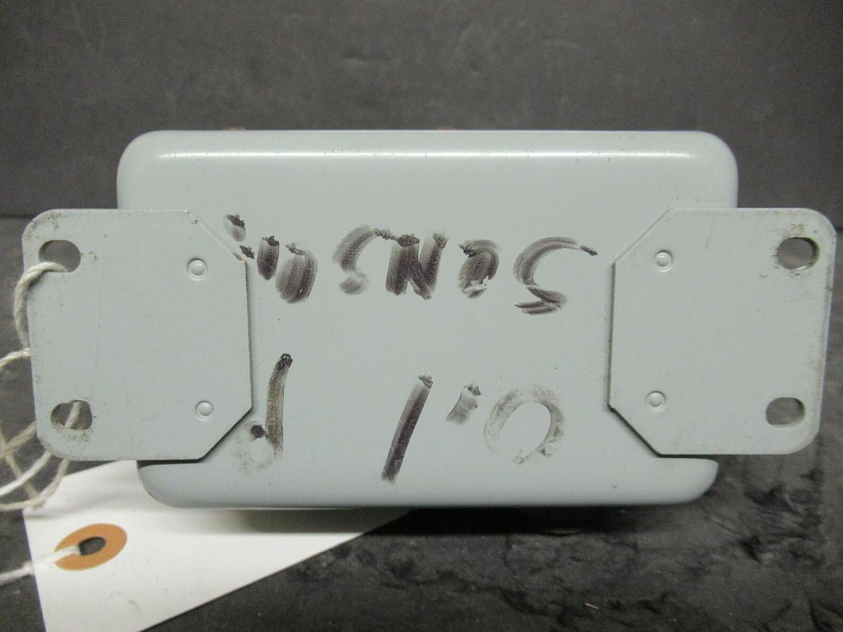 Used MAMAC SYSTEMS PRESSURE CONTROL SWITCH PR-260-4-3-1-B