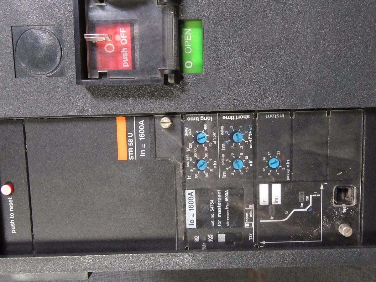 Used 1600 AMP SQUARE D MP16H1 MASTERPACT BREAKER 1600A 3P 600V  STR58U W/ LSI MP16HI
