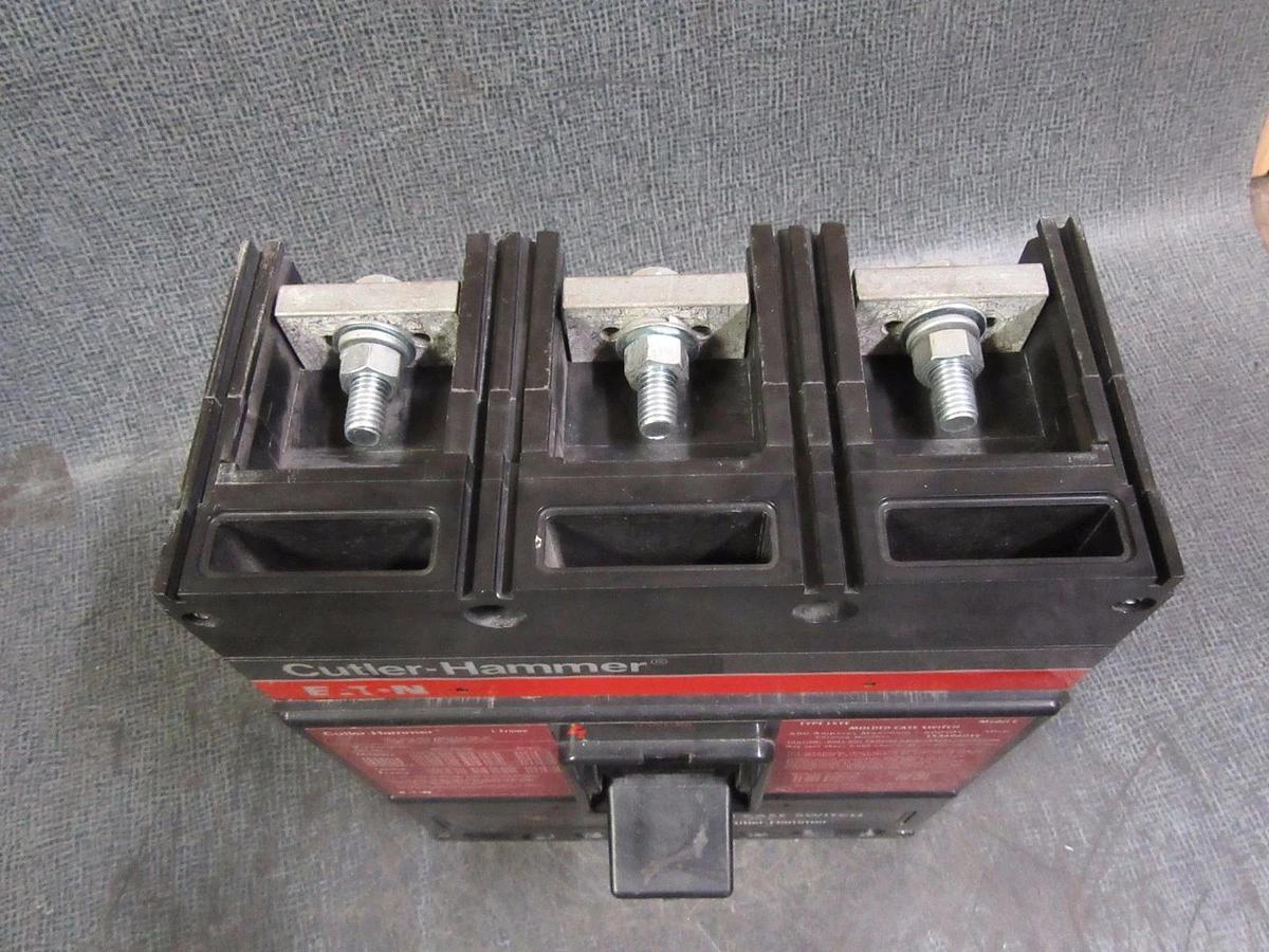 Used CUTLER HAMMER MOLDED CASE BREAKER 600 AMP 600 VAC 3 POLE MODEL: LS36060YE