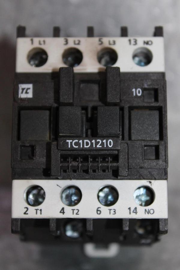Used TC CONTACTOR TC1D1210 25 AMP 600 VAC 3-POLE 10 HP COIL: 120V **WARRANTY**