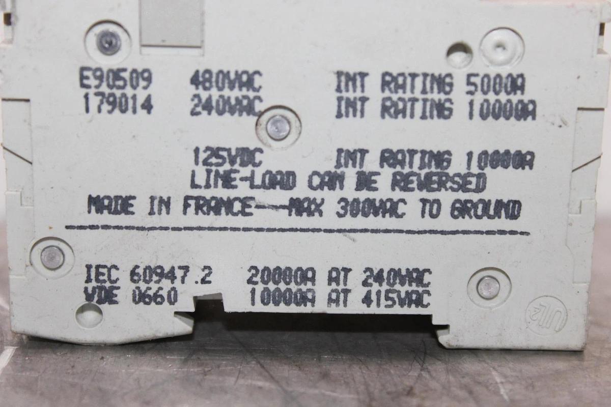 Used MERLIN GERIN CIRCUIT BREAKER 24520 MULTI-9 6 AMP 2-POLE 480 VAC