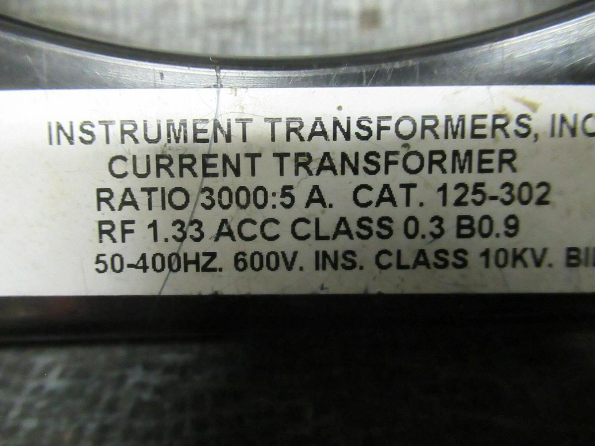 Used CUTLER HAMME CURRENT TRANSFORMER 7494A73H1 RATIO: 3000:5 A 50-400 HZ