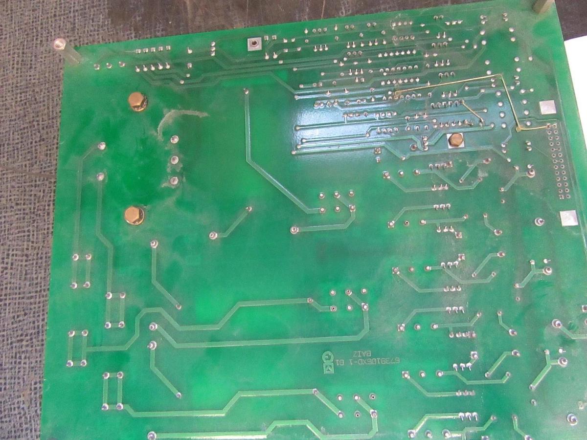 Used MGE UPS SYSTEMS CIRCUIT BOARD BAIZ 6739106XD-2 **WARRANTY**