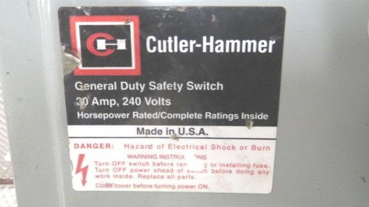 Used CUTLER HAMMER TYPE 1 NON-FUSIBLE SAFETY SWITCH 30 AMP 240 VAC MODEL DG321UGB