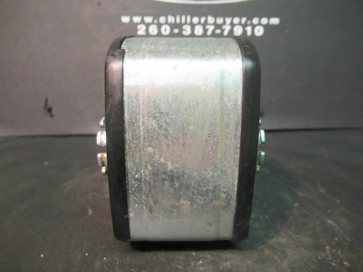 Used BELIMO SPRING RETURN ACTUATOR LF24-3 US 24 VAC/DC 5 VA 2.5 W 150S 20S 35 IN-LB