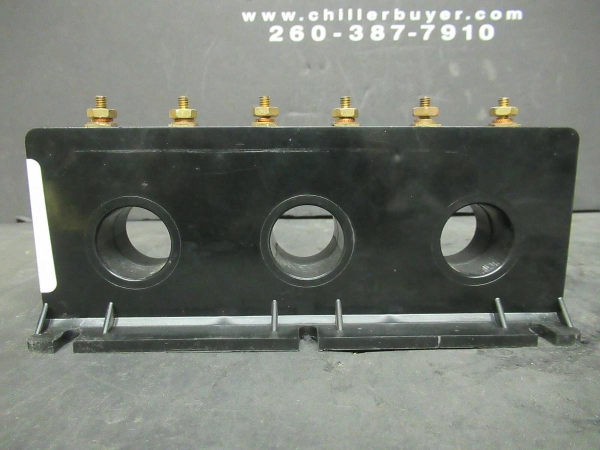 Used INSTRUMENT CURRENT TRANSFORMER 3P3-201 RATIO: 200:5 A