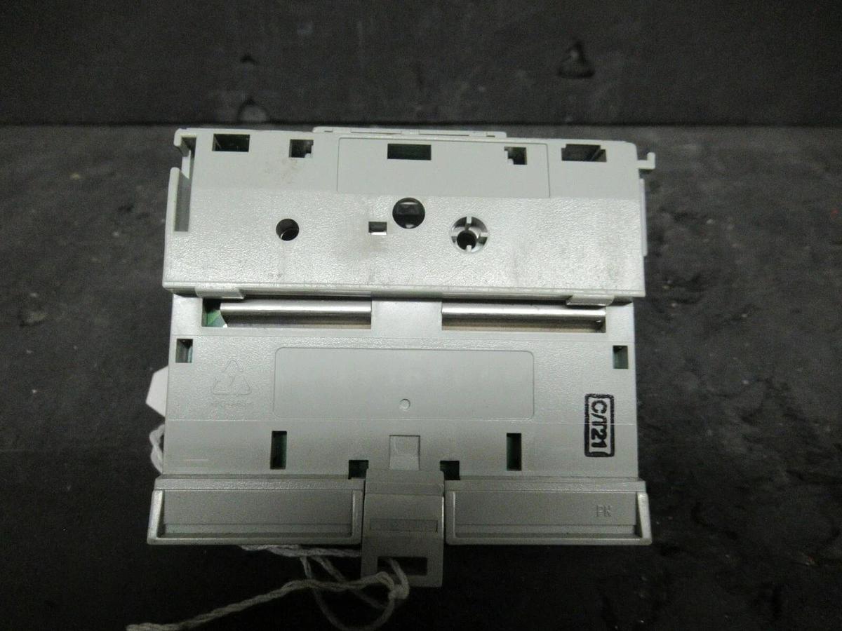 Used ALLEN BRADLEY FLEX I/O OUTPUT MODULE 1794-0B16 SER. A 96221873 REV. A01