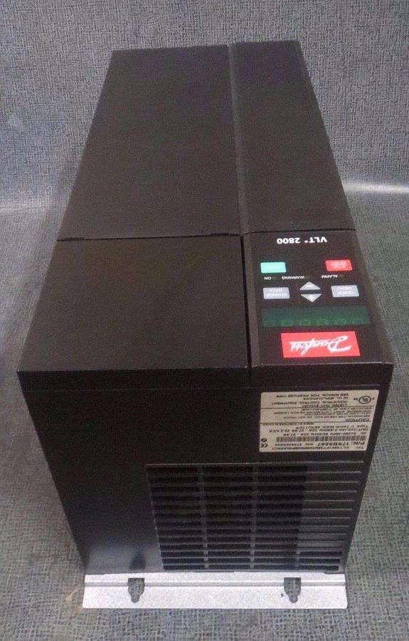 Used DANFOSS VARIABLE SPEED DRIVE VLT 2800 480V 27.9-32 AMP 20 HP178B8587