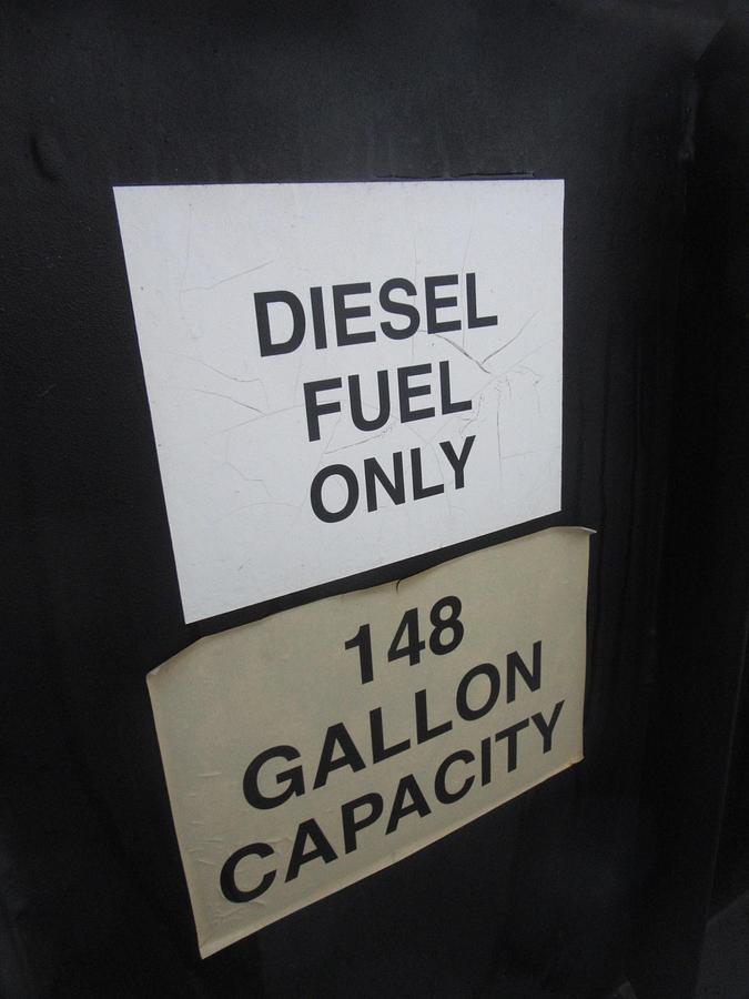 Used 148 GALLON SAUK / KOHLER FLAMMABLE LIQUID DOUBLE WALL DIESEL FUEL TANK