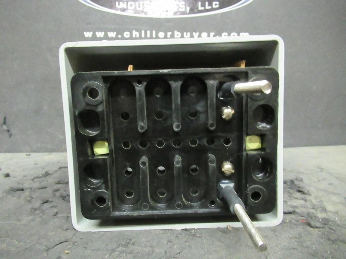 Used THE STATES CO MULTI-AMP CORP 1 POLE TEST SWITCH WITH ENCL 30A 600V C2-401-K-B GE