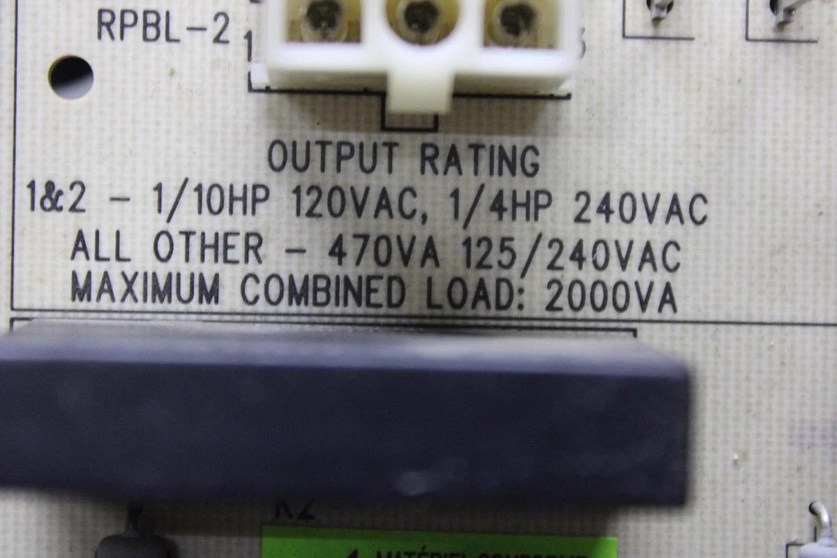 Used MEGATECH ELECTRO RELAY I/O CIRCUIT BOARD HK35AA003 PCBHK35AA0003 REV. 4