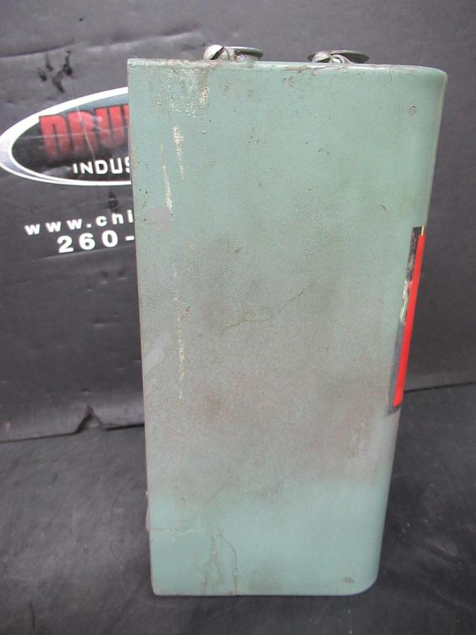Used ENCLOSED CUTLER HAMMER STARTER FOR AC UNIT 956H7132B HN03AC800 30 AMP 600 VAC
