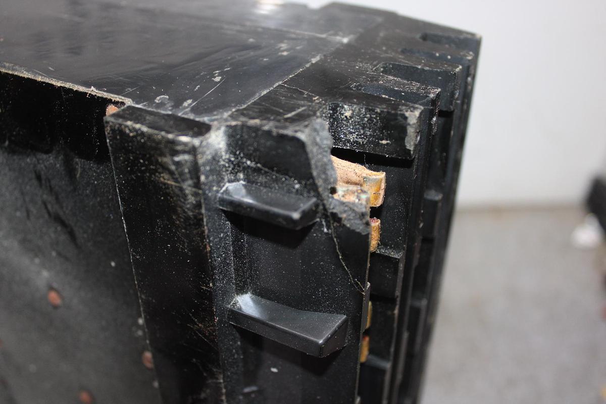 Used SQUARE D I-LINE CIRCUIT BREAKER MA36800 800 AMP 600 VAC 3-POLE
