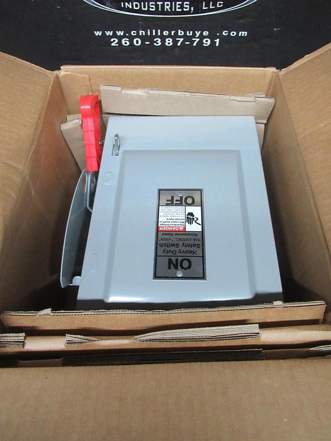 NEW IN BOX SIEMENS HEAVY DUTY FUSIBLE SAFETY SWITCH HNF361 600 VAC 30 AMP