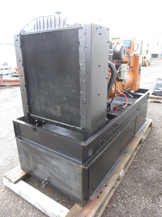 Used 50 KW DIESEL GENERATOR GENERAC 120/240 V 4.0 HINO ONLY 398 HOURS VIDEO SHIPPING