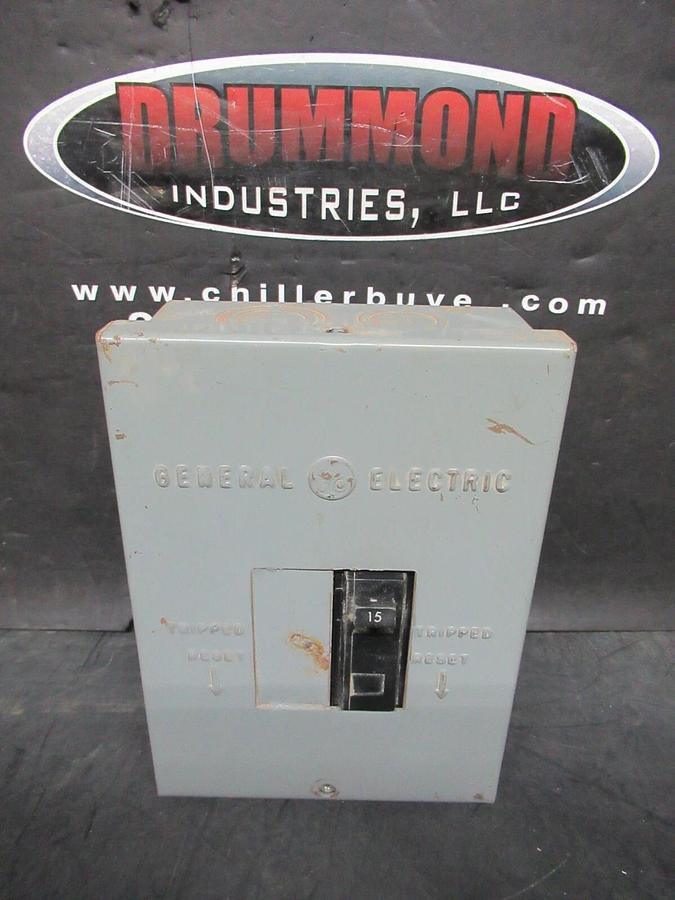 Used GENERAL ELECTRIC LOAD CENTER TL240S 40 AMP 240 VAC W/ 15 AMP BREAKER