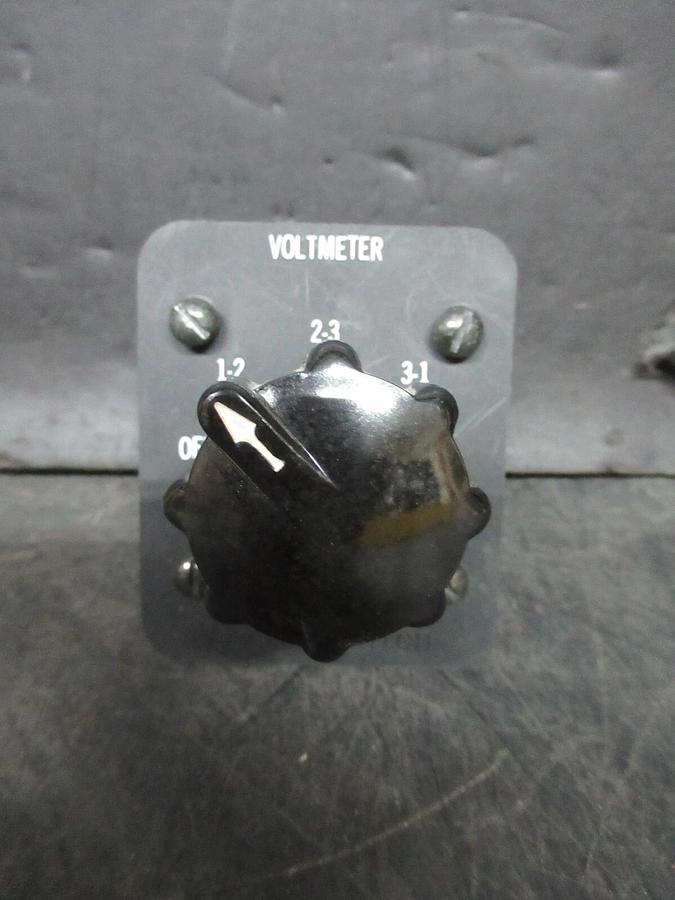 Used ELECTROSWITCH SERIES 31 CONTROL SWITCH 3104C 3-PHASE 125-600 VAC 10-3 AMP