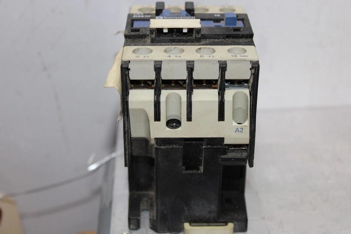 Used TELEMECANIQUE CONTACTOR LC1D2510 40 AMP 600 VAC 20 HP COIL: 120V *WARRANTY*