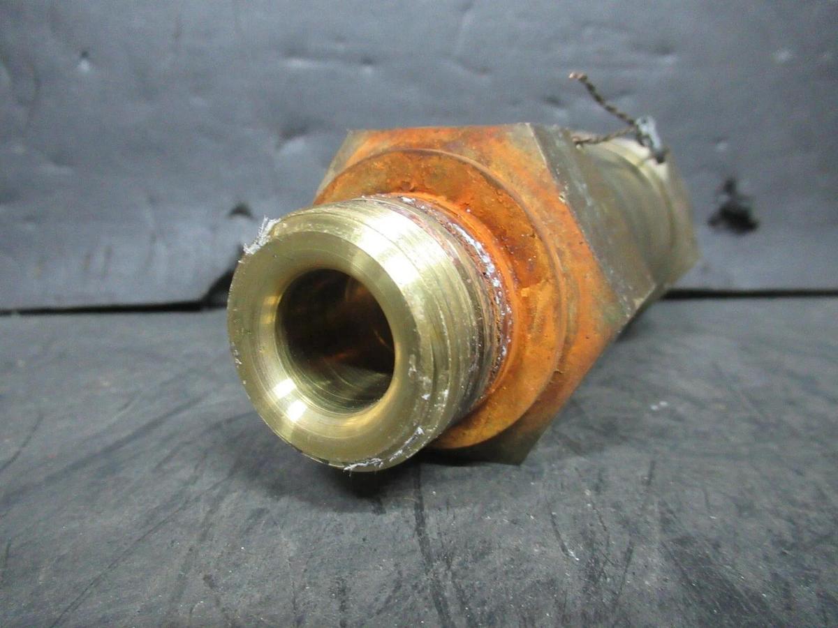 Used HENRY PRESSURE RELIEF VALVE 5246 1" 300 PSI 111.8 IBS OF AIR/MIN **WARRANTY**