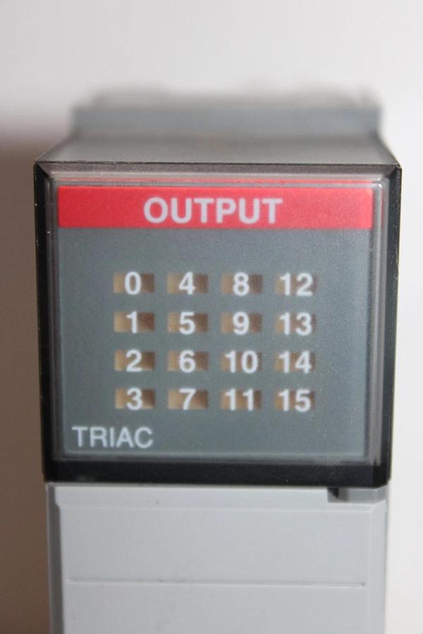 Used ALLEN BRADLEY SLC-500 OUTPUT MODULE 1746-OA16 SER. D  **WARRANTY**
