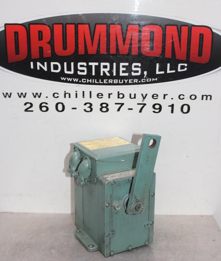Used ABB GENERAL PURPOSE SWITCH OETL-NF400 600 VAC 400 AMP 3-POLE 350 HP