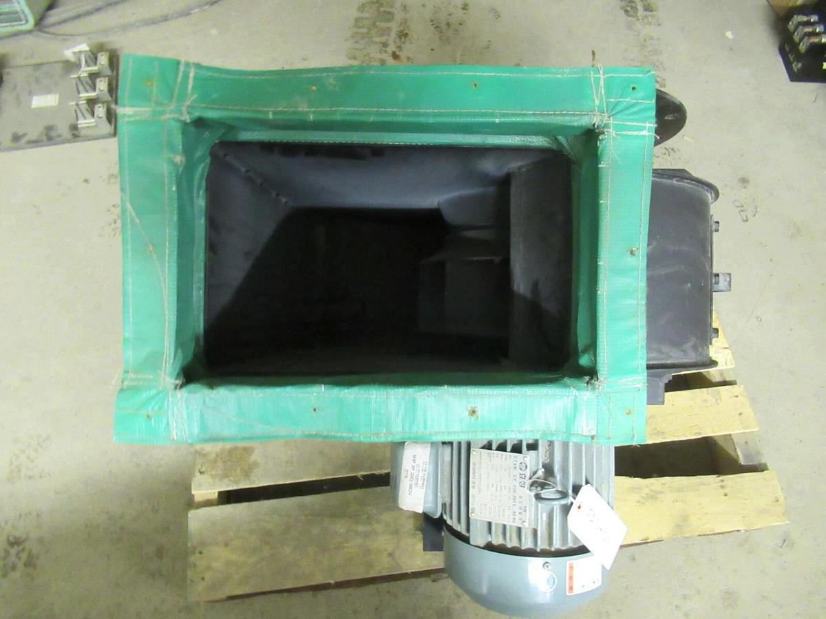 Used SHINHO ASE FAN W/ HYOSUNG MOTOR HSX1002211 3515 RPM 1.15 SF 3.7 kW 380V 14A
