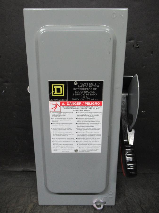Used SQUARE D SAFETY SWITCH HU361 30 AMP 600 VAC 30 HP 3-POLE TYPE 1 ENCLOSURE