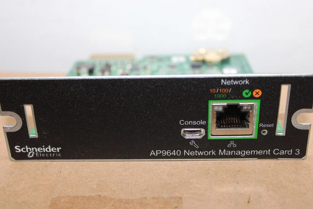 Used SCHNEIDER UPS AP9640 NETWORK MANAGEMENT CARD 640-7192E-Z REV. 05 **WARRANTY**
