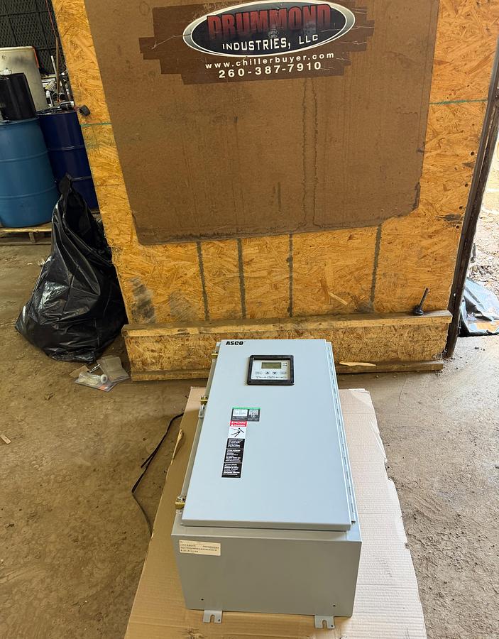 NEW INTERSECT AUTOMATIC TRANSFER SWITCH 240V 1-PHASE ILC-1220030-3R NEMA 3R SERVICE RATED