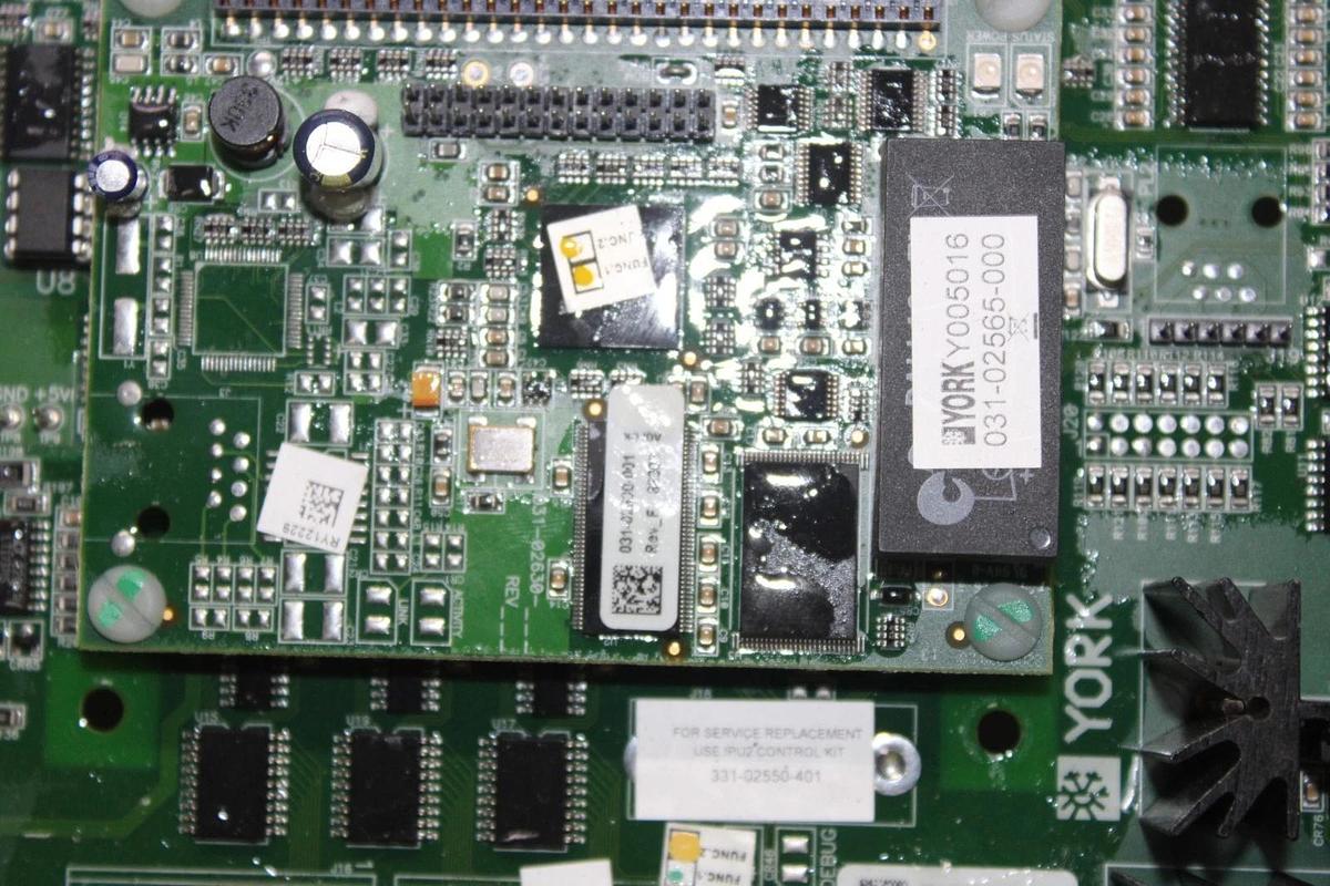 Used YORK HVAC CONTROL I/O CIRCUIT BOARD 031-02550-000 REV. L W/ 031-02630-001 REV. F