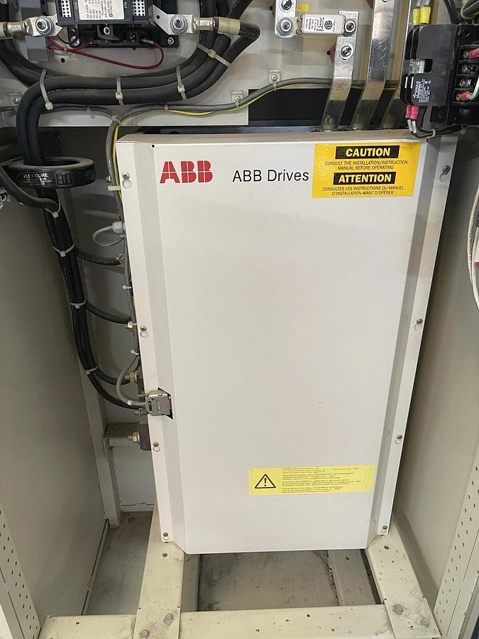 Used ABB ACH504-100-4-00P0 100 HP AC VS DRIVE 3PH 480V ACS504-100-5 100HP 124A ACH500