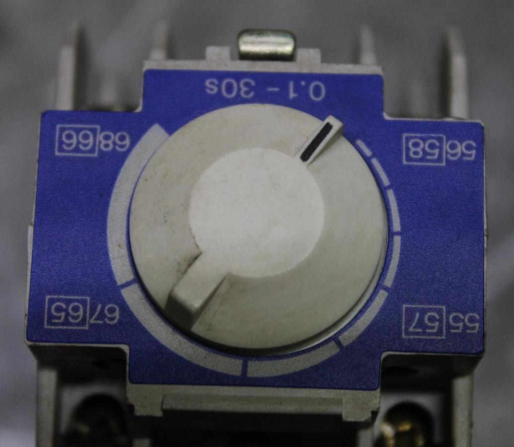 Used ELECTRONIC CONCEPTS CAPACITOR 3MPA2926E1 PN-66368 750 VDC 530 VAC 92uF