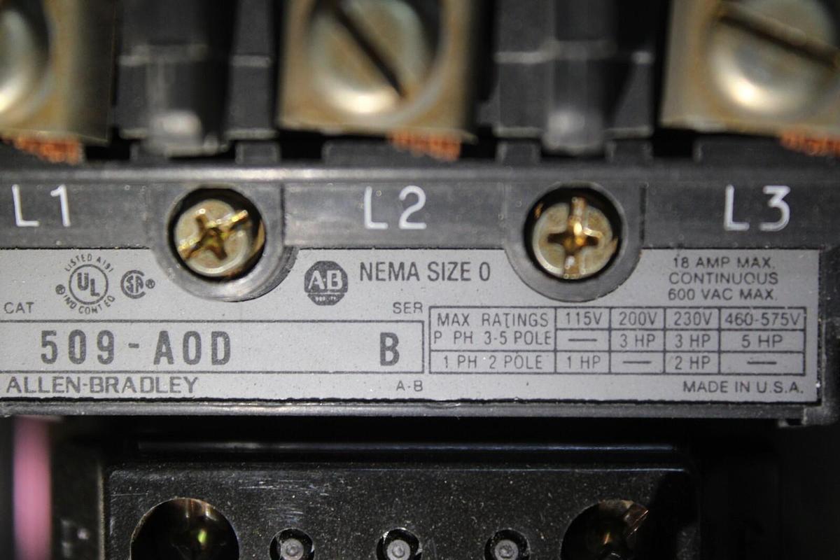 Used ALLEN BRADLEY COMBINATION STARTER 512-AJB-6P-24R TYPE 12 NEMA 0 600V 5 HP
