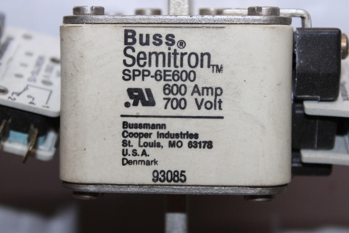 Used LOT OF 2 BUSSMANN SEMITRON SQUARE FUSE SPP-6E600 600 AMP 700 VOLT **WARRANTY**