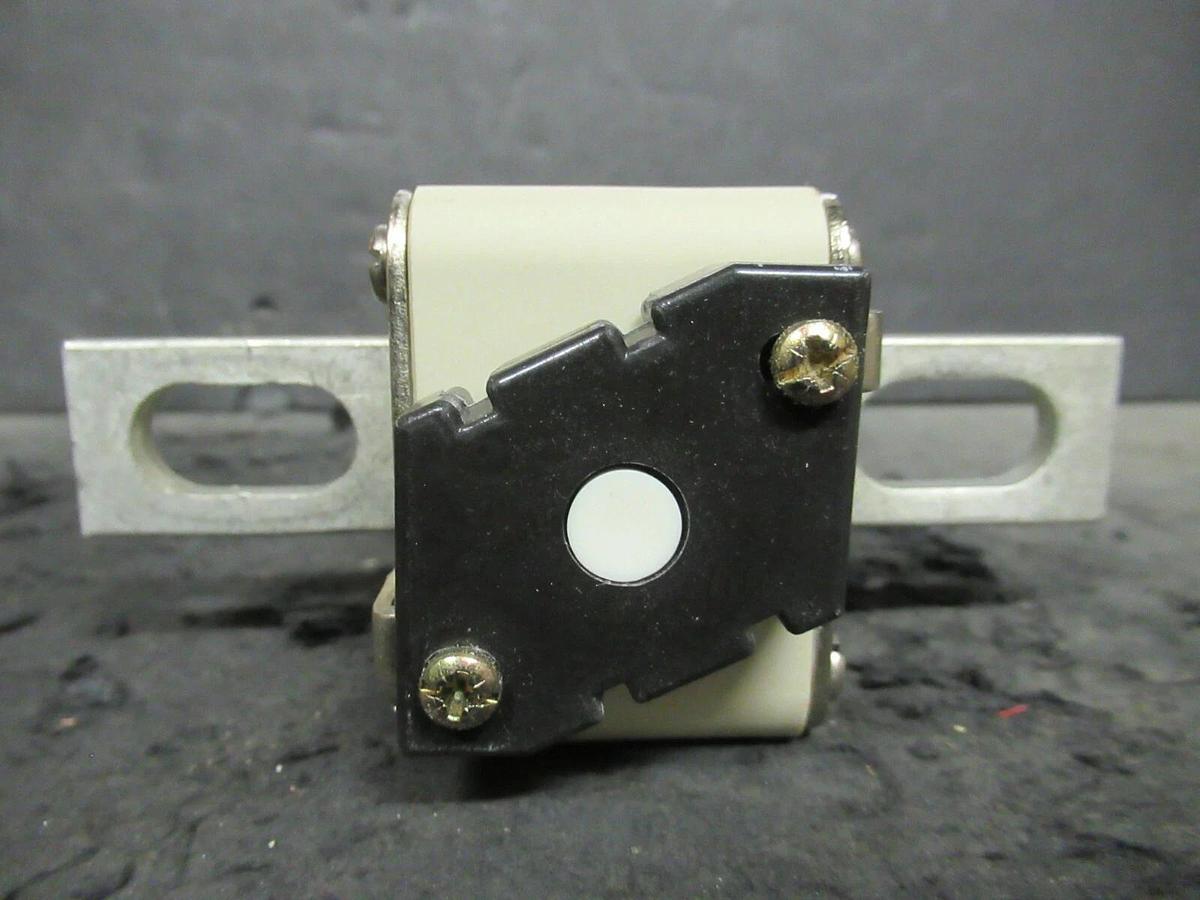 (2 ea) NEW IN BOX BUSS SEMITRON SPP-6E600 600 AMP 700 V FUSES BUSSMANN COOPER