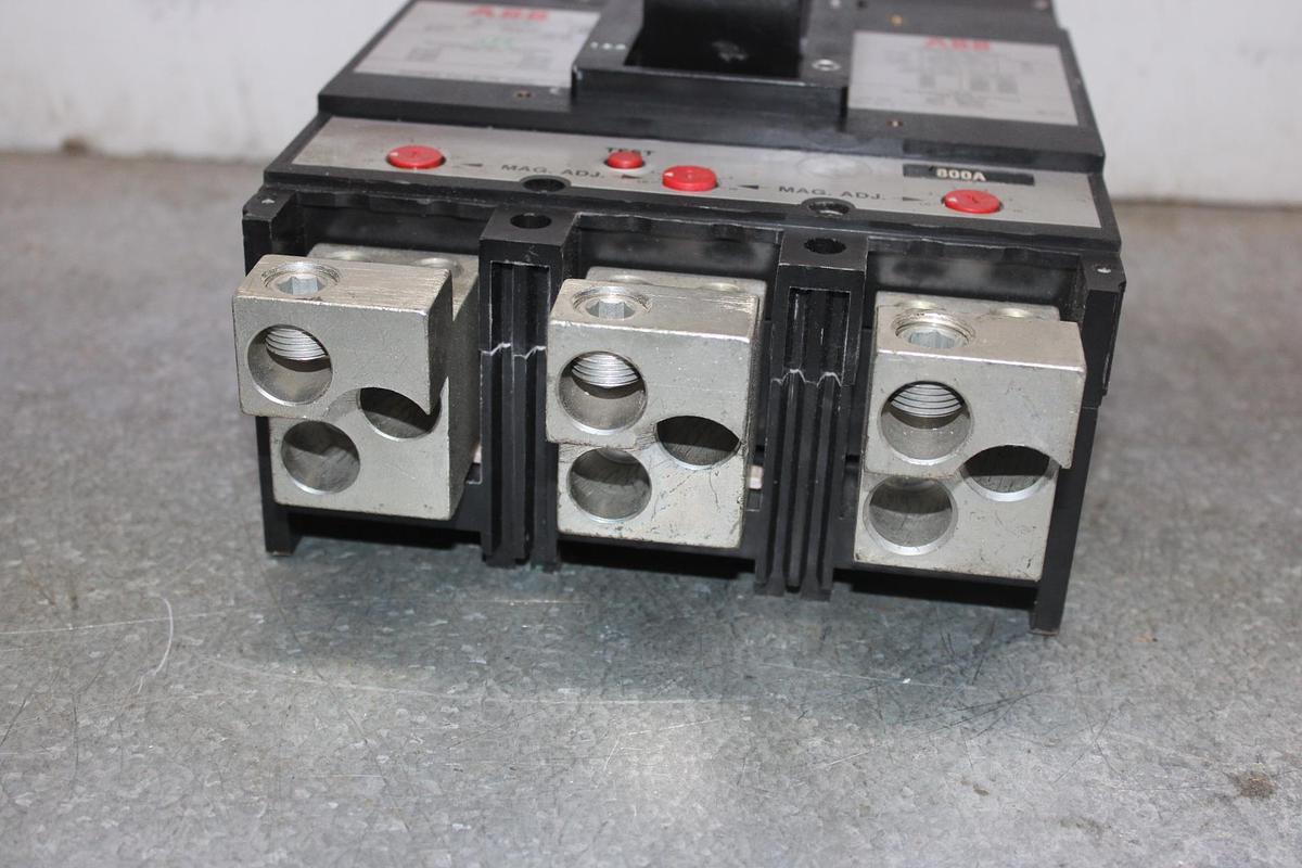 SIEMENS HACR CIRCUIT BREAKER 3VA5215-5EC31 150 AMP 600 VAC 3-POLE
