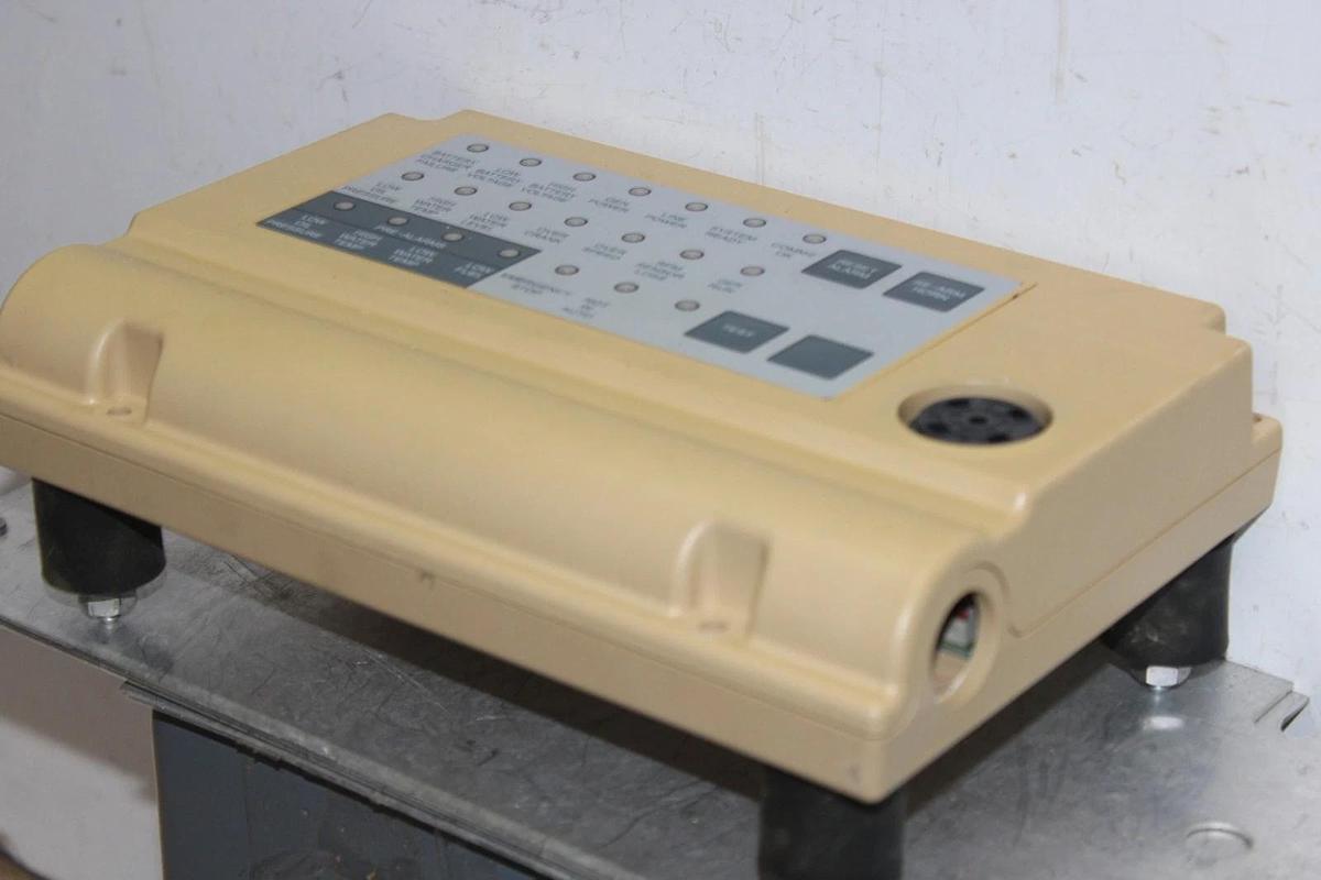 Used GENERAC GENERATOR LIGHT REMOTE ANNUNCIATOR ALARM CONTROL MODULE 0G5719 REV. B