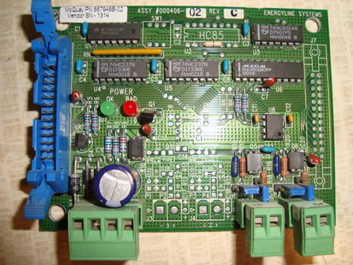 Used MCQUAY INTERFACE BOARD 667948B-02 006-000406-02 REV C CHILLER BOARD MC QUAY