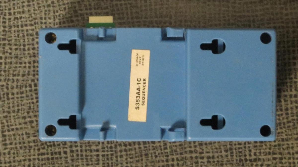 Used JOHNSON CONTROLS S353 SEQUENCER MODEL S353AA-1C SIGNAL INPUT MODULE *WARRANTY*