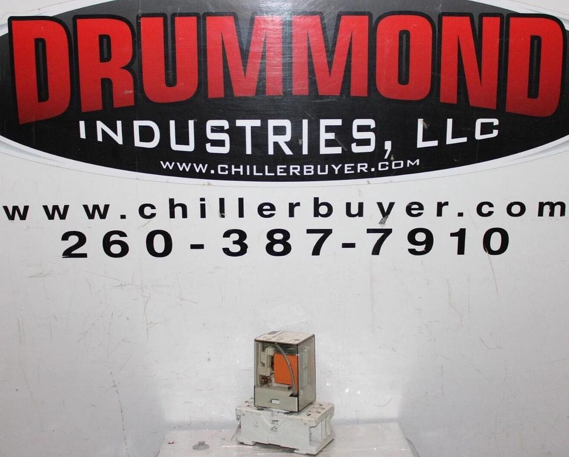 Used ALLEN BRADLEY RELAY 700-HA32A1 240 VAC 10 AMP 1 HP **WARRANTY INCLUDED**
