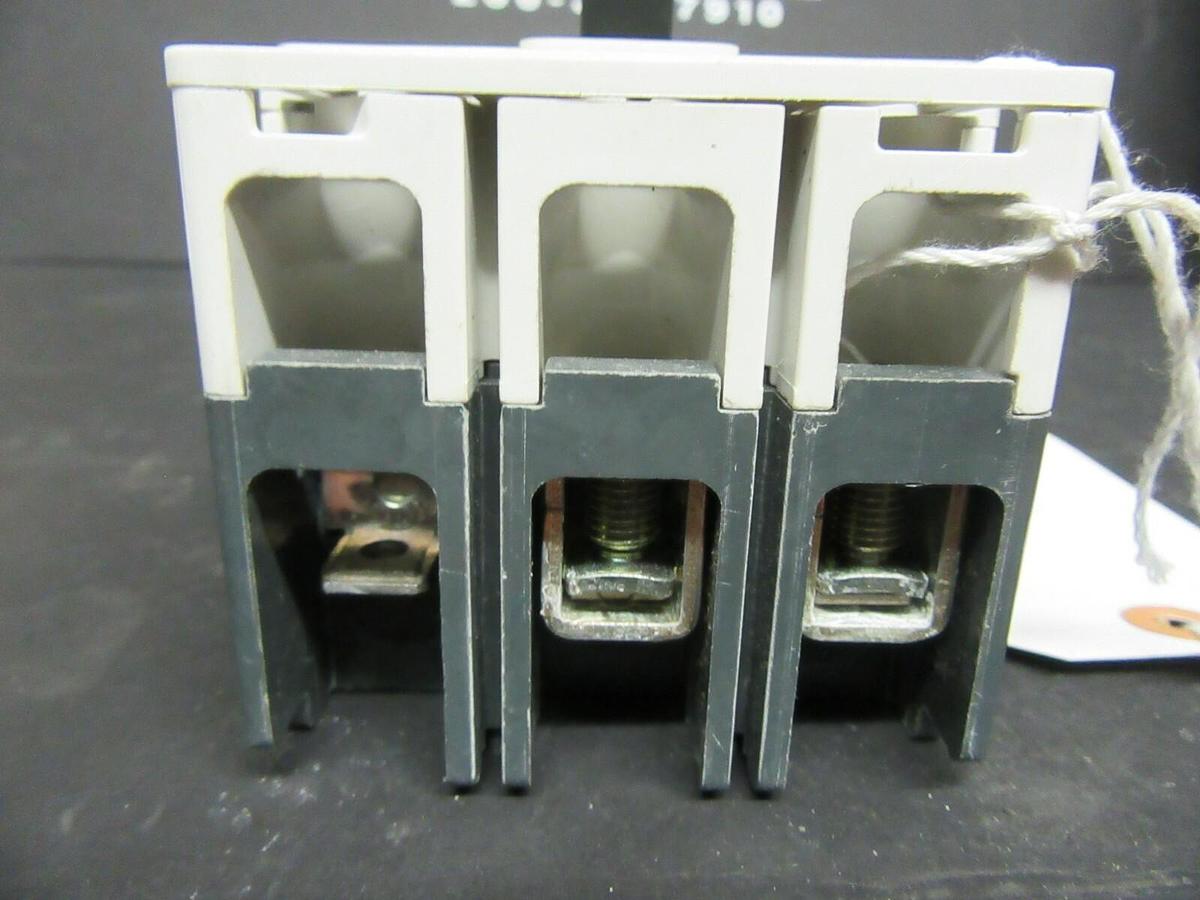 Used 15 AMP ALLEN BRADLEY 140U-H6 BREAKER 140U-H6C3-C15 3 POLE 480 VAC **WARRANTY**