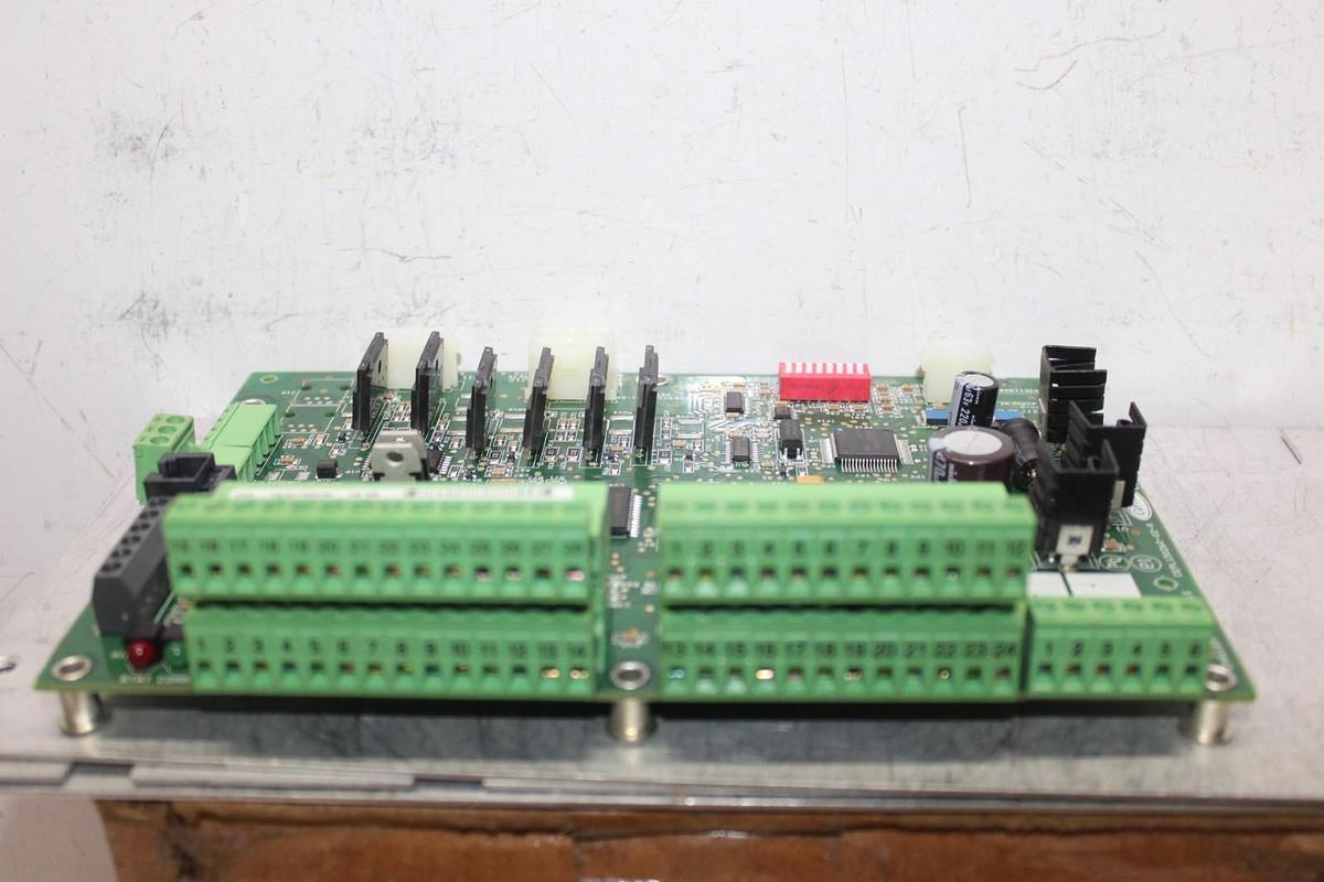 Used CARRIER CHILLER I/O MODULE CIRCUIT BOARD CEPL130260-02-R CEBD430260-11-RA