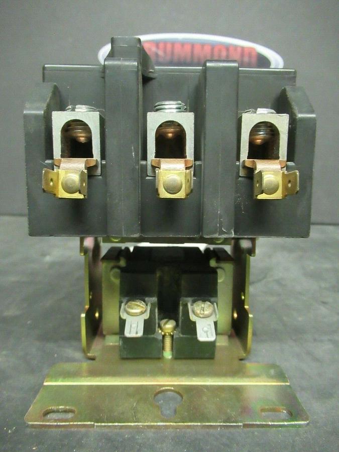 Used HONEYWELL CONTACTOR DP3090B-1005 90 AMP 112 AMP/RES 600 VAC 50 HP